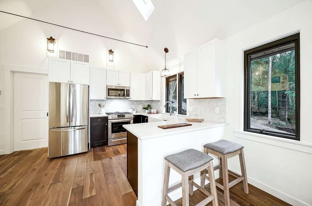 Custom Kitchen Remodeling