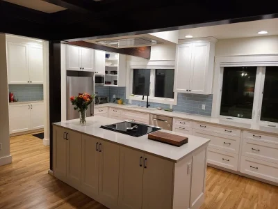 Spacious Kitchen with Island scaled e1723114437877.jpg 1 e1739095548131